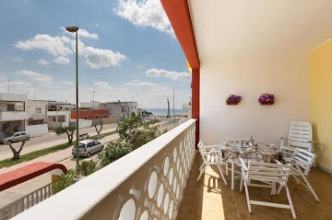 Appartamento Rosamarina Torre Lapillo Exterior photo